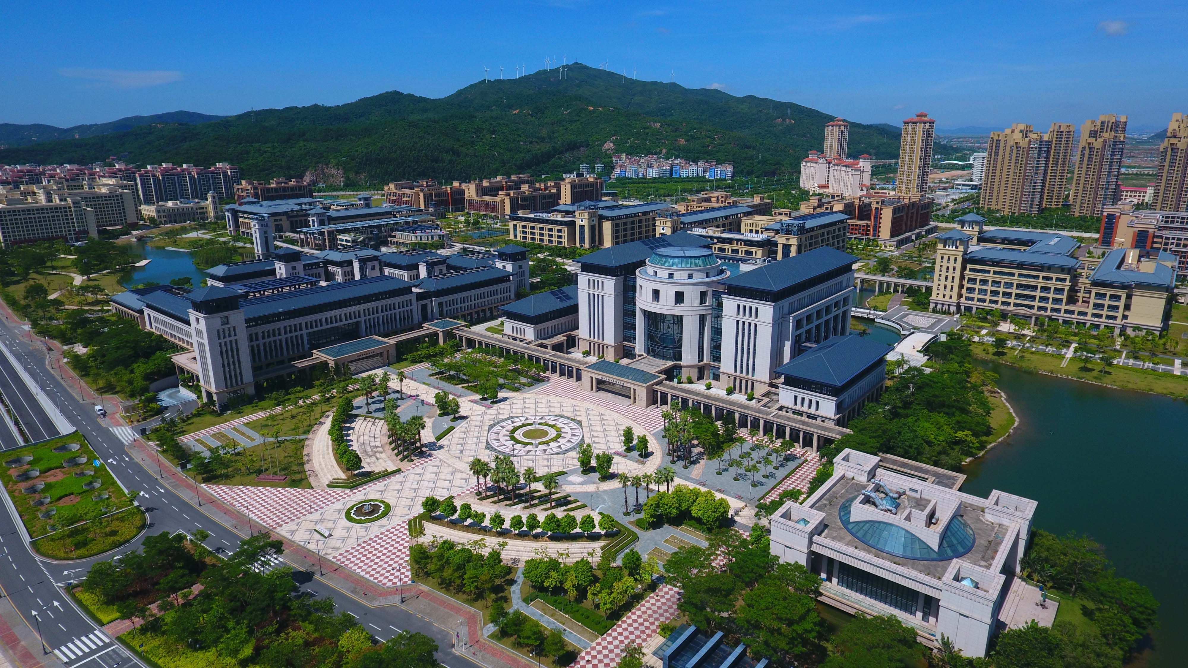 澳門大學招聘行政助理